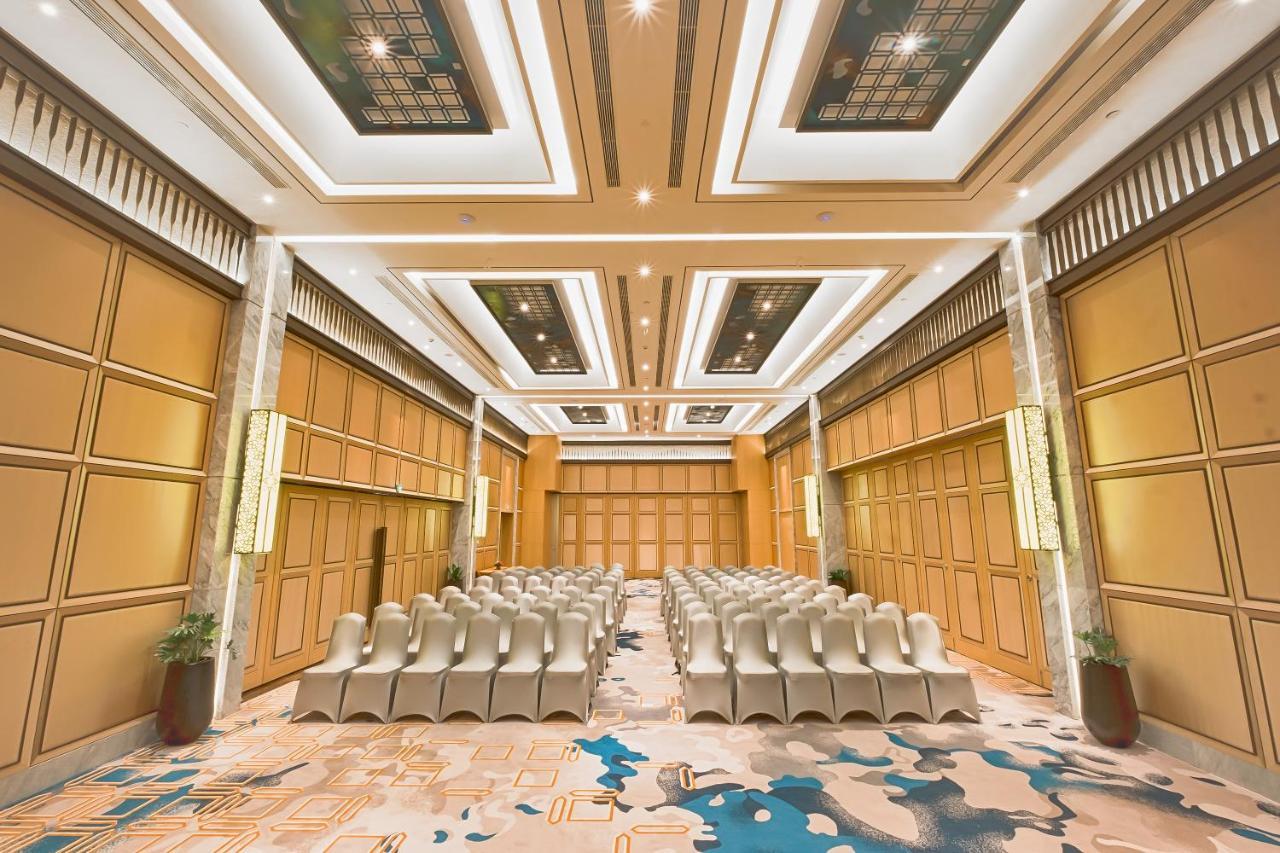 Gramm Hotel By Ambarrukmo - Formerly Grand Ambarrukmo Yogyakarta Pakualaman Exterior photo